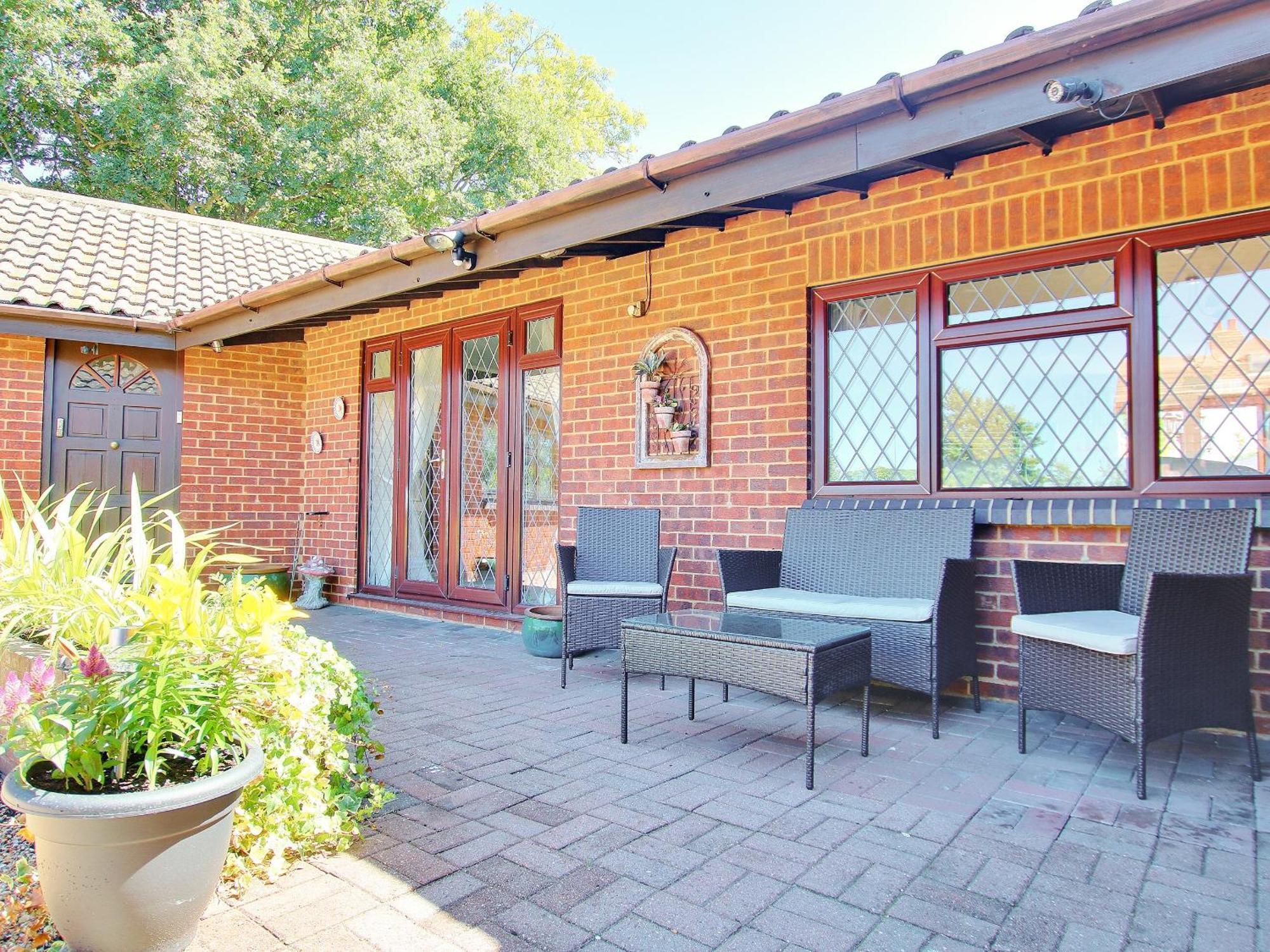 Irenic Lodge Netley Marsh Exteriör bild
