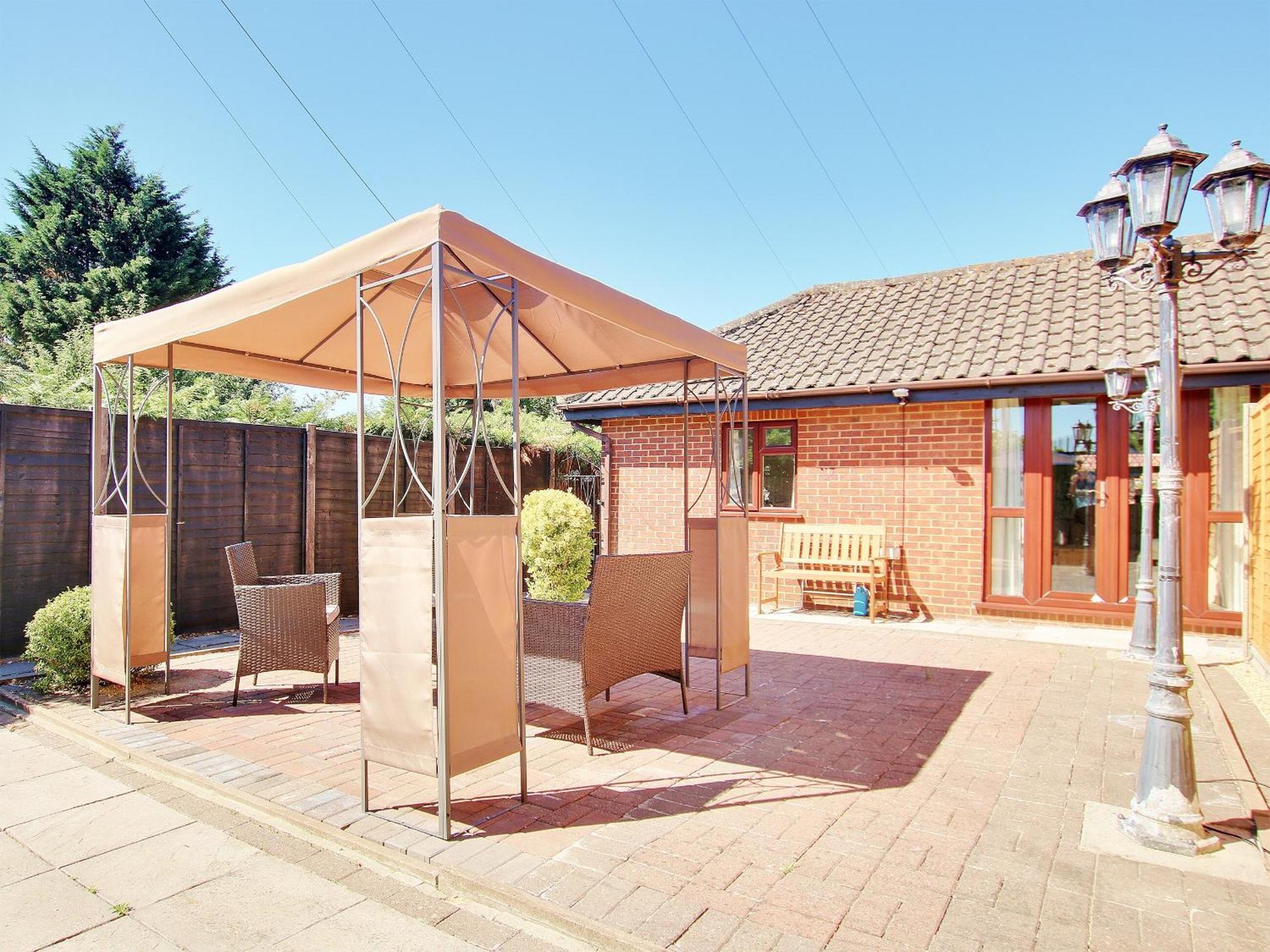 Irenic Lodge Netley Marsh Exteriör bild